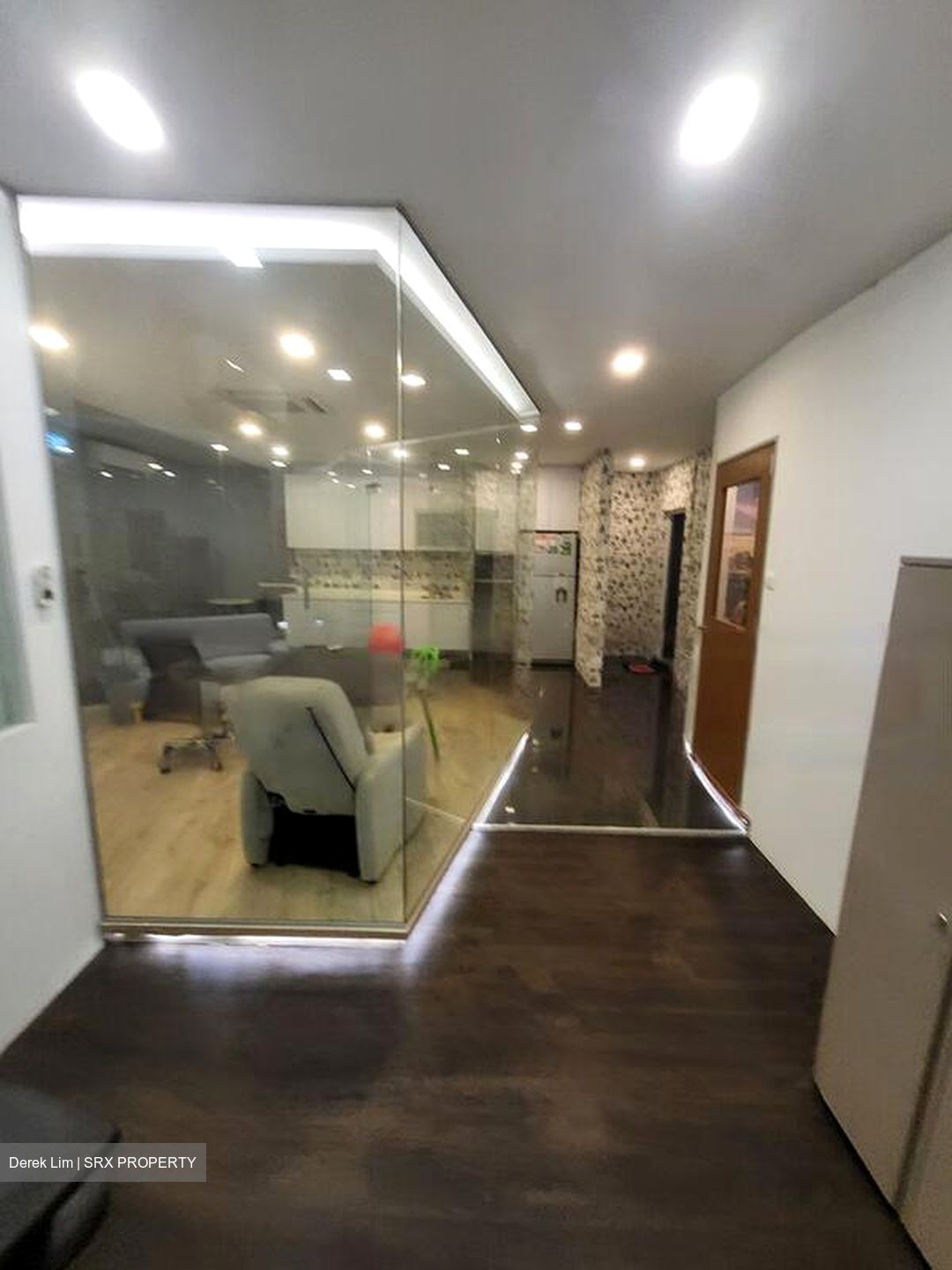 Oxley Bizhub (D14), Factory #455112111